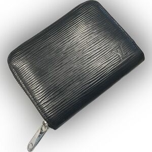 Louis Vuitton Textured Epi Zip Black Wallet